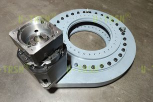 30855回转驱动总成：重载下的精准防护与便捷之选